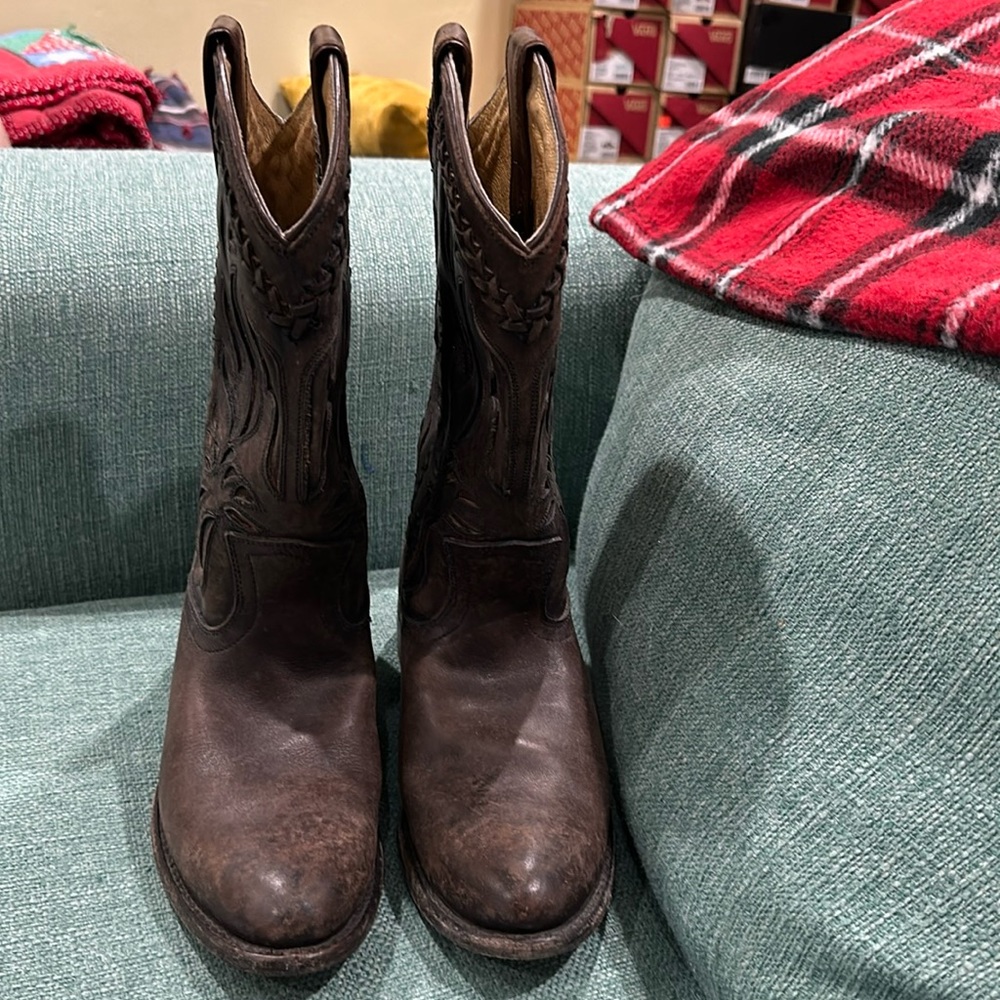 Frye boots-only worn twice!  Beautiful tooling on the shaft. Size 8.5 women’s.